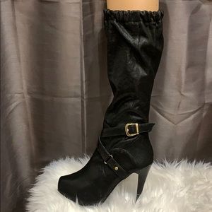 🆕 Fredrick’s of Hollywood HIGH HEEL ZIP UP BOOTS